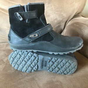 Merrell Women's Booties